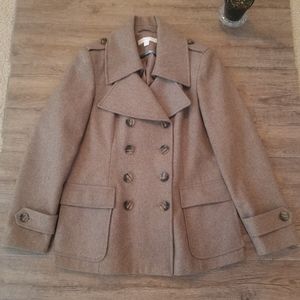 Jones New York beige Coat. Size Med